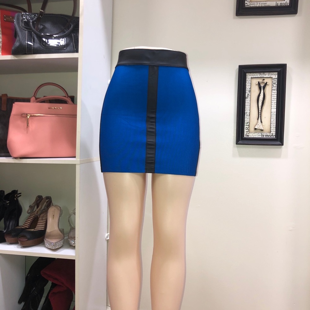 bebe Mini Stretch Knit Pieced Skirt Size S